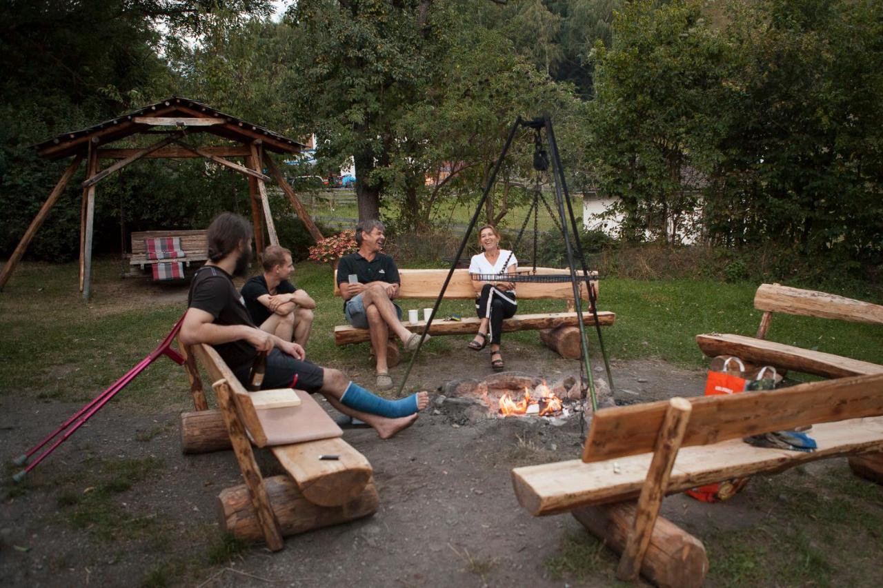 Romedihof Backpacker Hostel Karrösten Exteriér fotografie